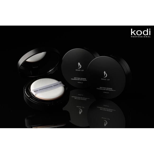 Wetting Sponge Foundation SPF50/PA+++ Apricot Kodi Professional Make-up (тональная основа-флюид со спонжем, Абрикос), 15г