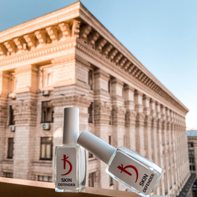Рідина для захисту шкіри навколо нігтів SKIN DEFENDER 12мл,