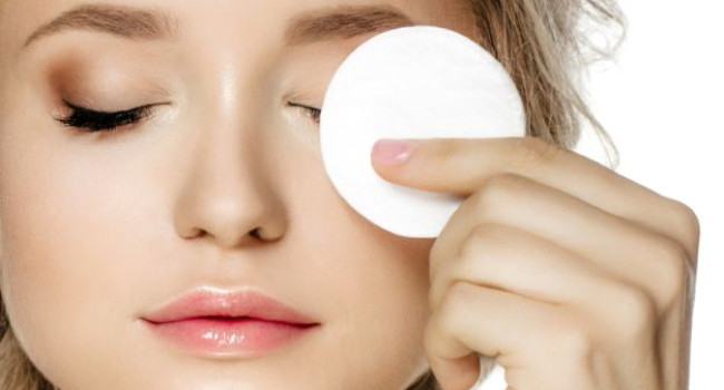 Маска для кожи вокруг глаз