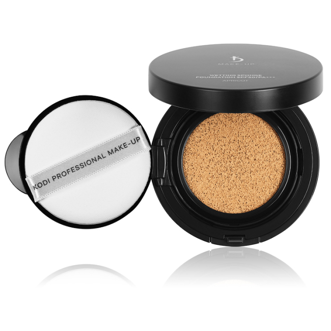 Wetting Sponge Foundation SPF50/PA+++ Apricot Kodi Professional Make-up (тональная основа-флюид со спонжем, Абрикос), 15г