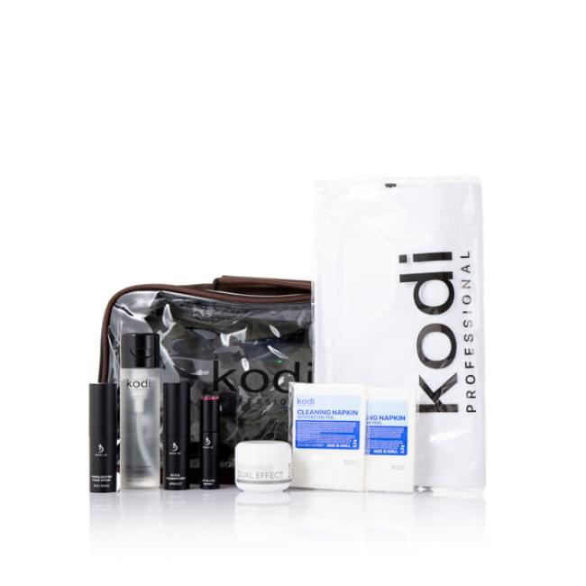 Набор "В отпуск с Kodi Make-Up" Набор "В отпуск с Kodi Make-Up"
