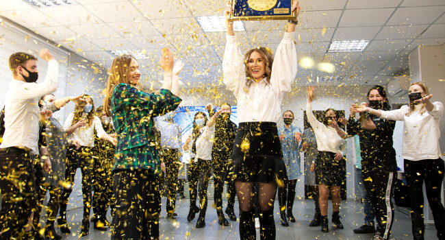 «Выбор года» 2020: украинцы назвали любимый nail-бренд