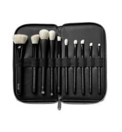 Набір пензликів для макіяжу "White pile brushes set":