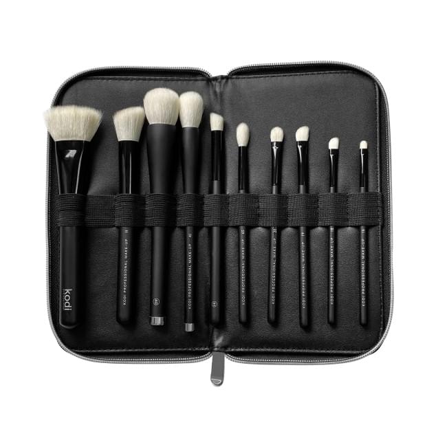 Набір пензликів для макіяжу "White pile brushes set":